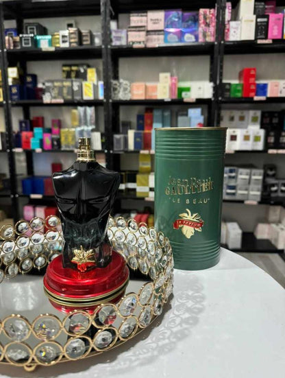 3 PERFUMES + OBSEQUIO (Le beau le parfum - Sauvage elixir - Stronger Intensely + Perfumero)