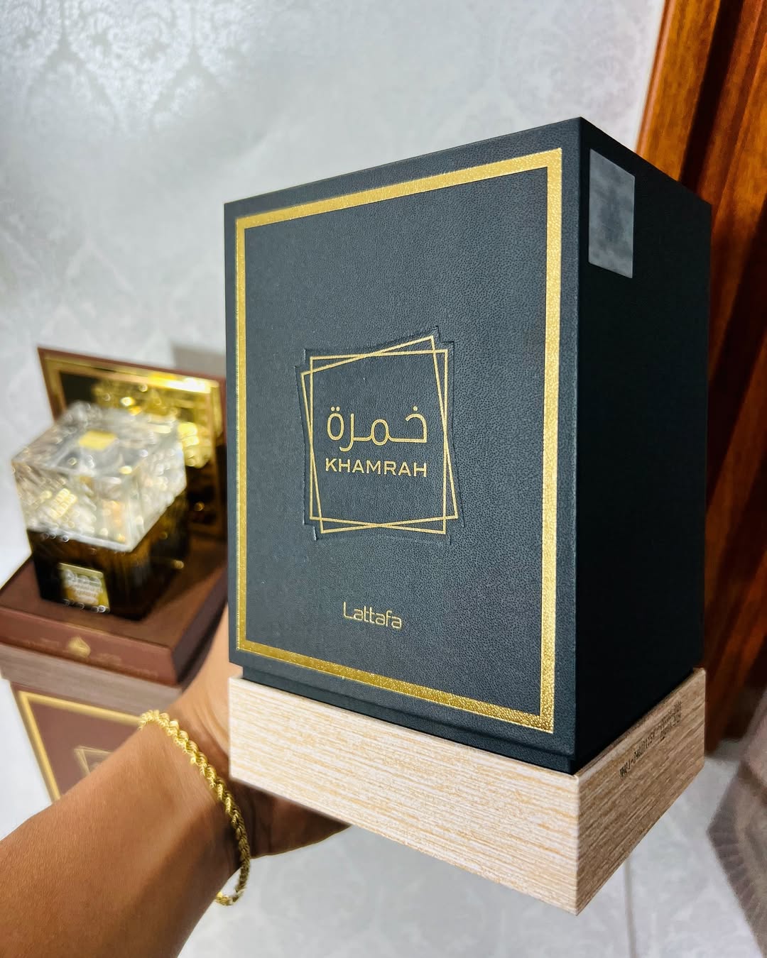 Khamrah Lattafa - 100ml + OBSEQUIO