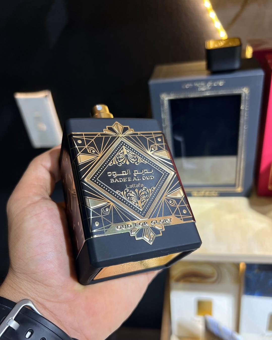 Oud For Glory Lattafa - 100ml - OBSEQUIO