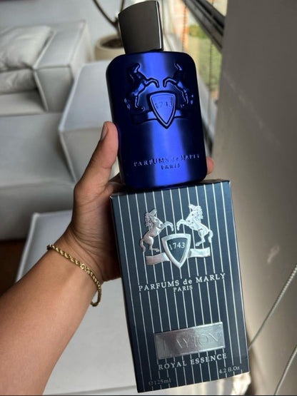 5 PERFUMES + OBSEQUIO (Khamrah Qahwa - Born in roma  - Le male elixir - Layton - Imagination + 3 Perfumero)